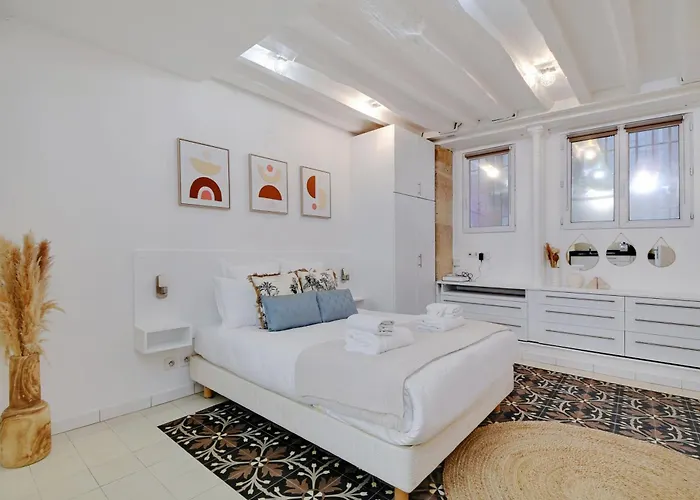 Pick A Flat\'S Apartment In Bastille - Rue Amelot