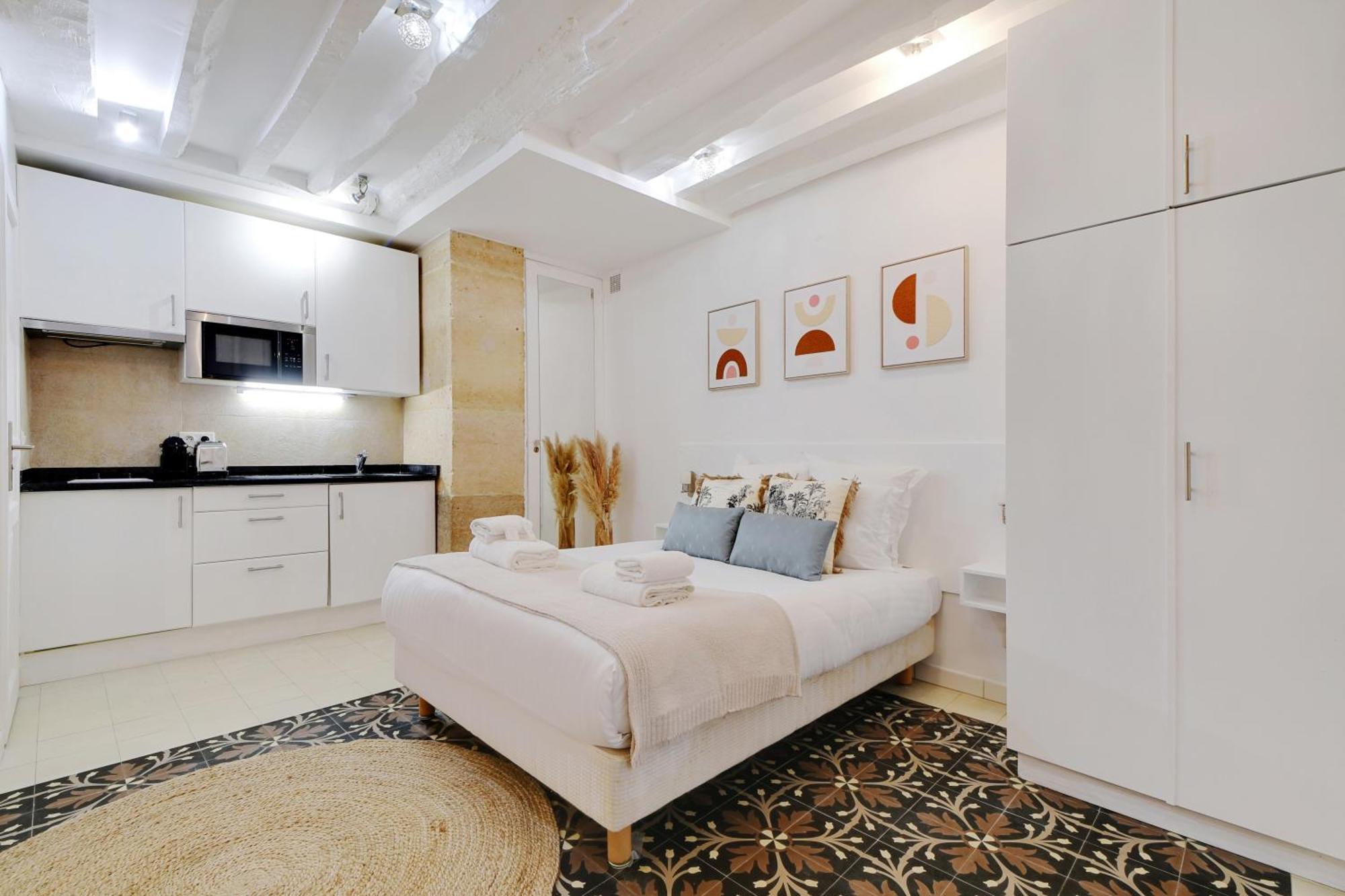Pick A Flat's In Bastille - Rue Amelot Appartement *